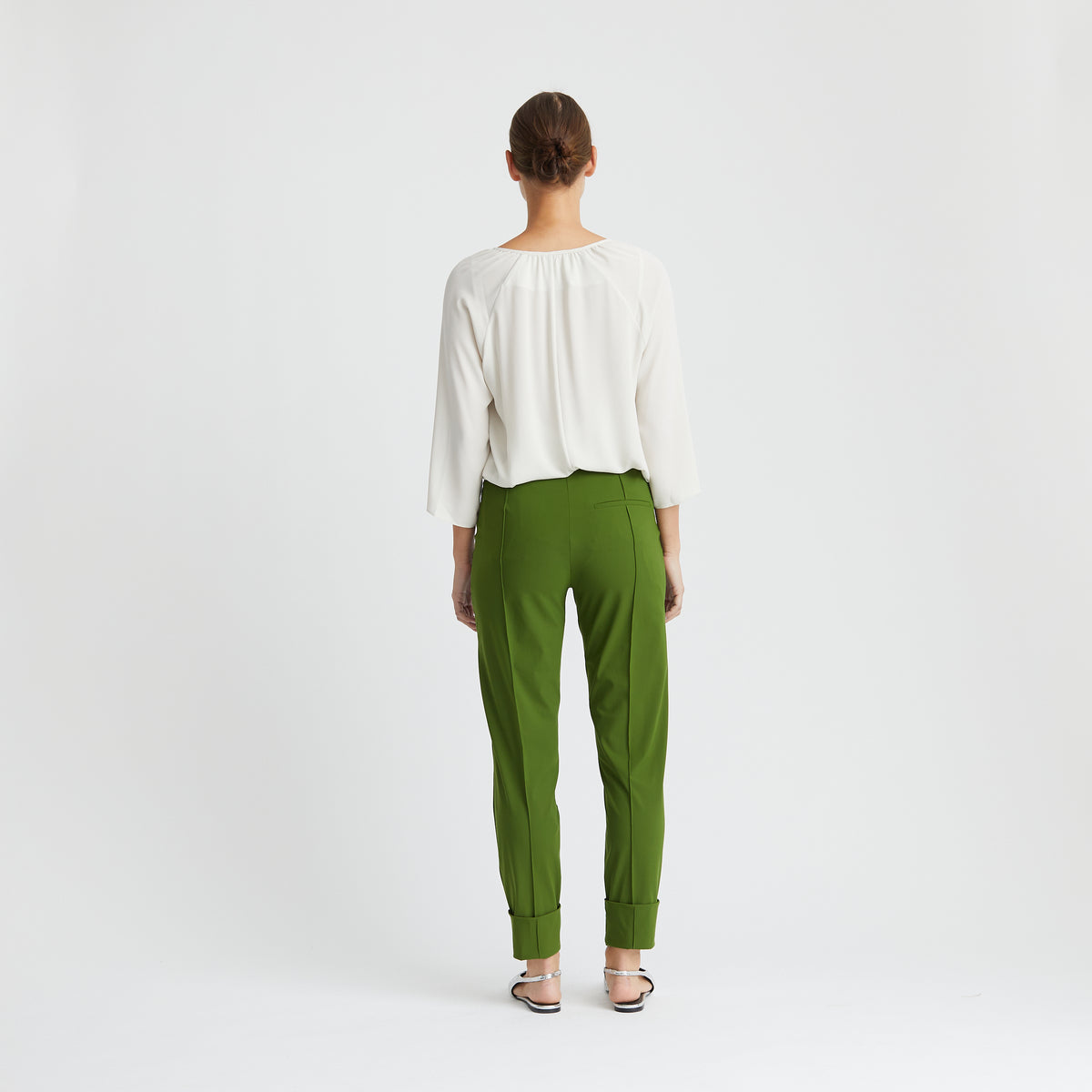 basil green
