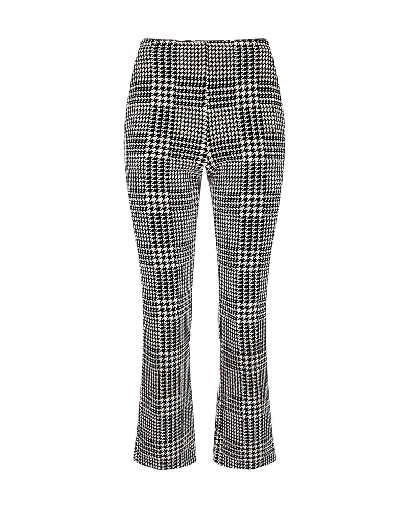 Karo-Schlupfhose LOU in black check – Produktfoto auf Weiß