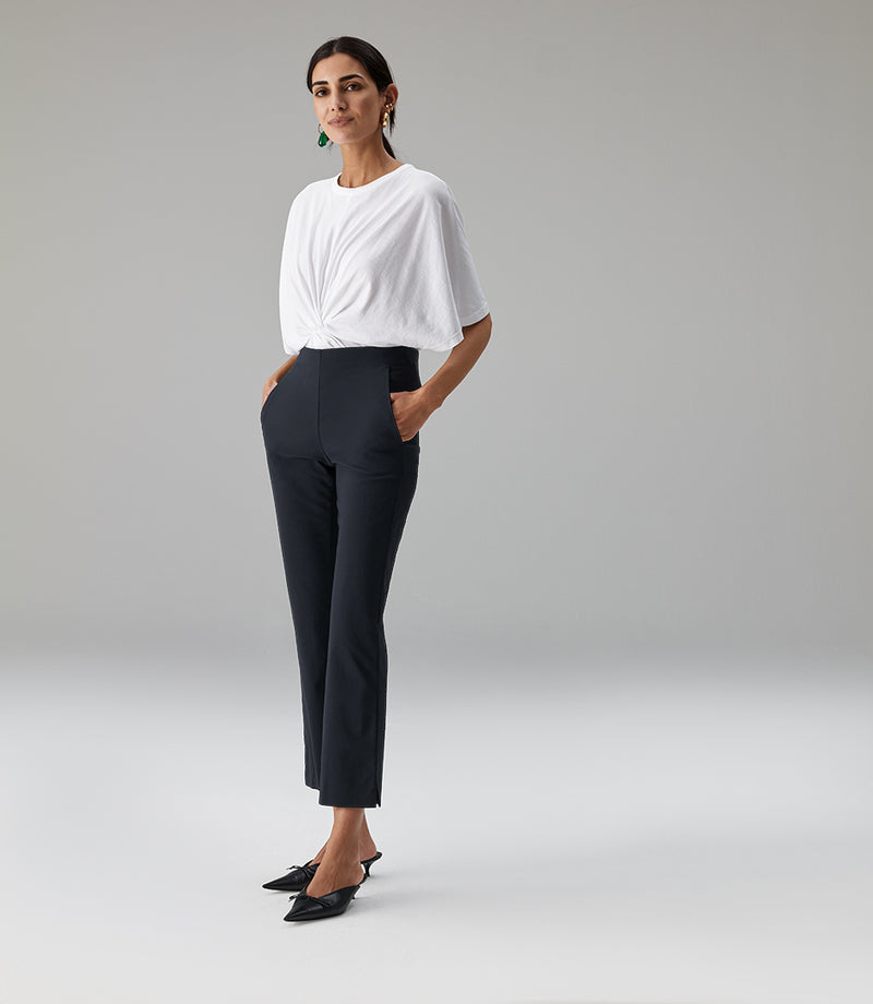 FLARED 7/8-HOSE HILDI in midnight – Look am Model