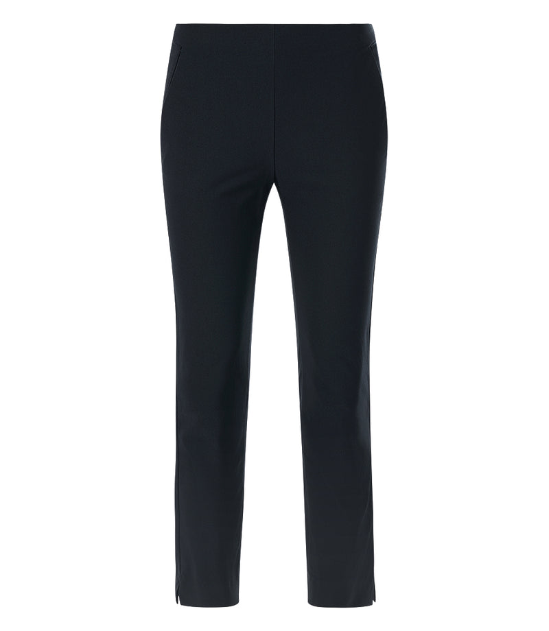 FLARED 7/8-HOSE HILDI in midnight – Produktfoto auf Weiß